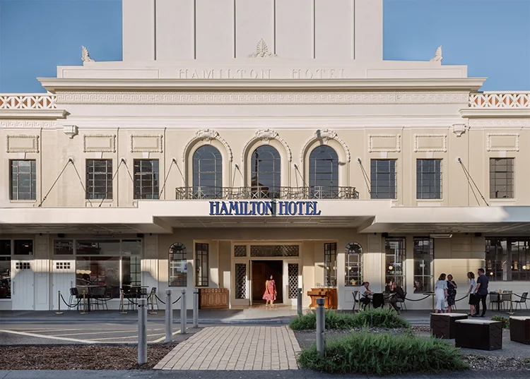 BNZ Theatre, Hamilton: Restoring a 100-year-old Beaux Arts Exterior with Sto Plaster Systems